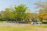 公園 千秀公園 自然も遊具も充実した大きな公園。園内にはバーベキューを楽しめるスポット、千秀センターの施設などもあり一日中楽しめますよ