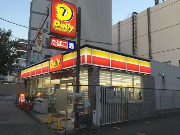 コンビニ デイリーヤマザキJR平野駅南店