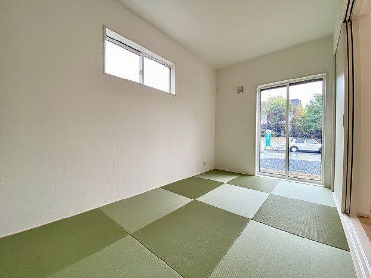 子供部屋 新しい畳の香りのする和室は、使い方色々。客室やお布団で寝るときにぴったりの空間ですね。