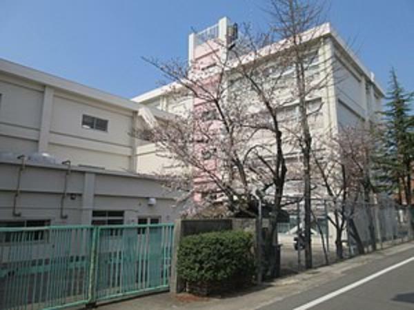 小学校 【小学校】伊丹市立桜台小学校まで369m