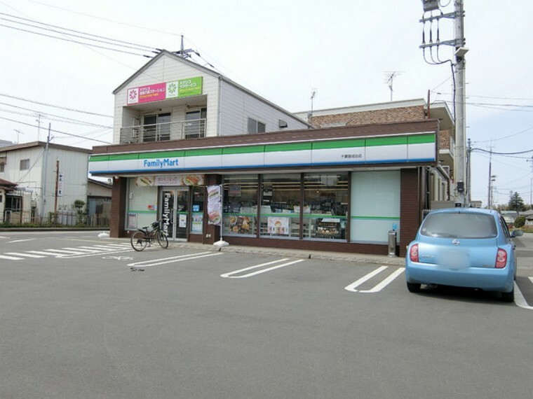 コンビニ ファミリーマート千葉御成台店