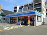 コンビニ ローソン南加賀屋店