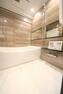 浴室 ■1416サイズの浴室、便利な浴室乾燥機＆追い焚き機能付き