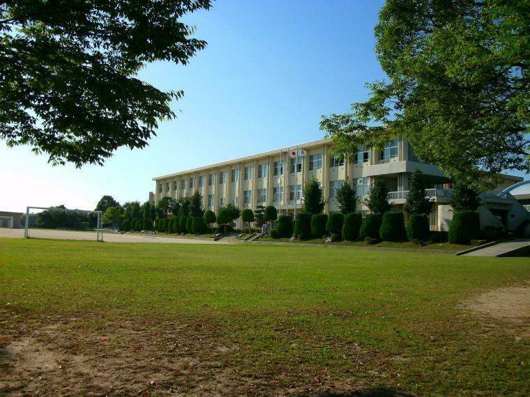 小学校 東郷町立 諸輪小学校