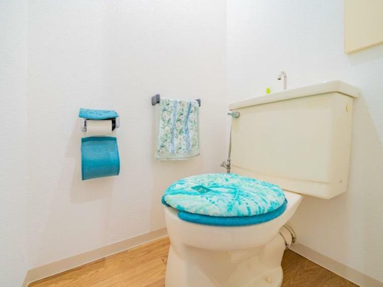 トイレ トイレ。※画像はCGにより家具等の削除、床・壁紙等を加工した空室イメージです。