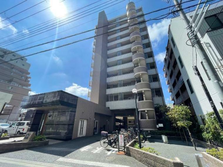 外観写真 11階建て8階南西向き住戸　大切なペットと一緒に暮らせます　新規内装リフォーム済み　安心のアフターサービス保証付き　住宅ローン減税適合物件