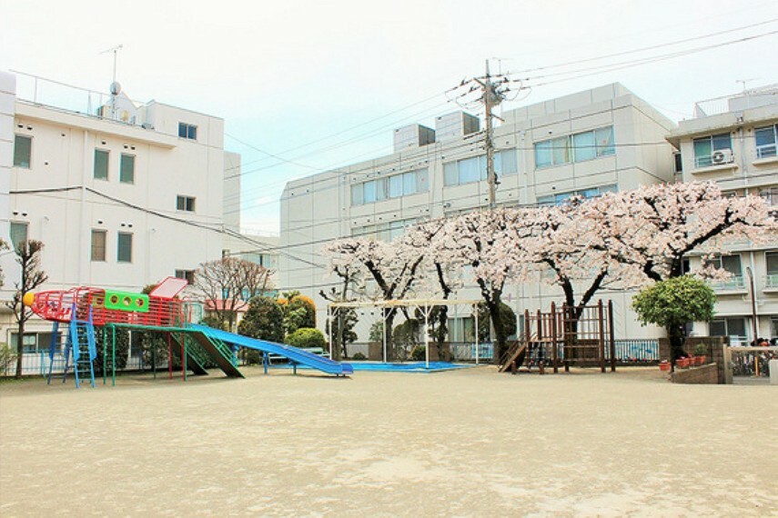 幼稚園・保育園 戸田幼稚園285m