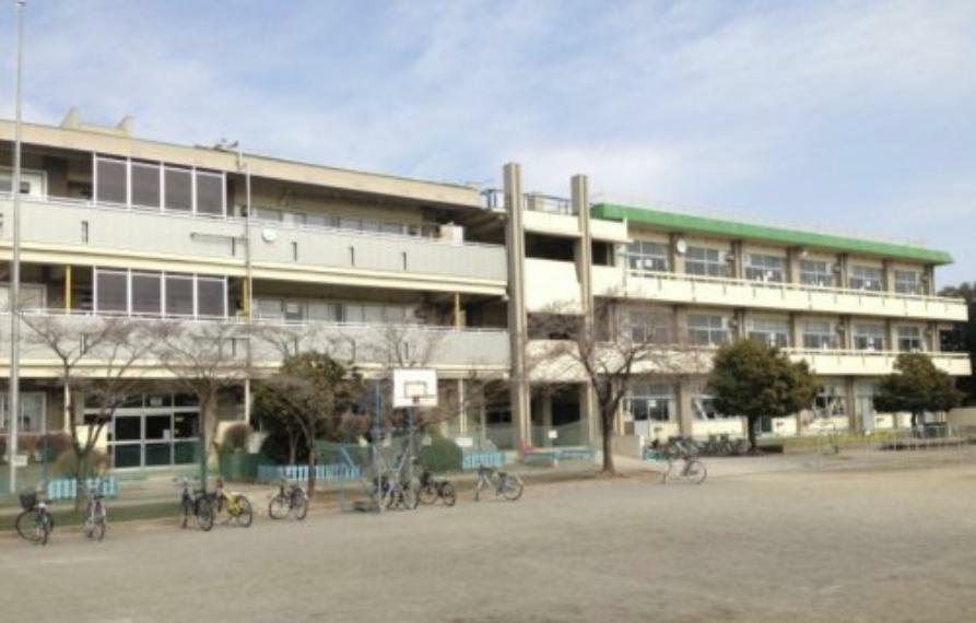 小学校 【小学校】鴻巣市立田間宮小学校まで659m