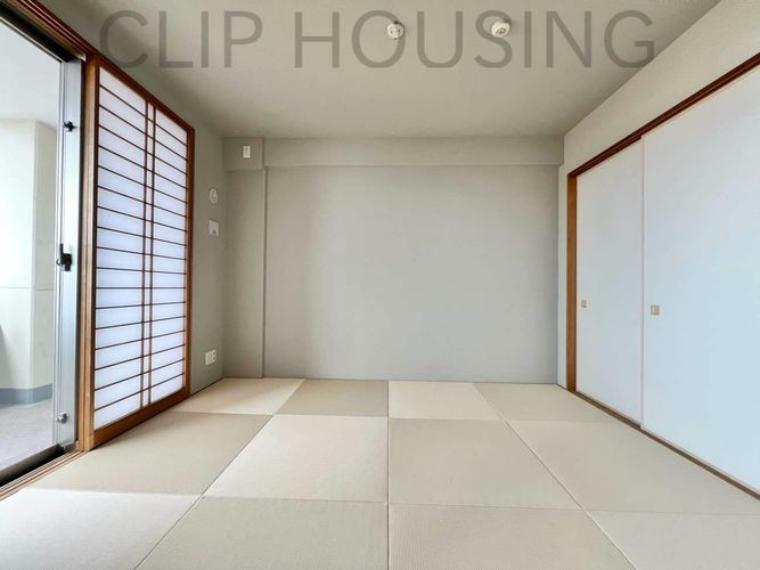 1部屋あると便利な和室も、琉球畳を使うとぐっとモダンになりますね。