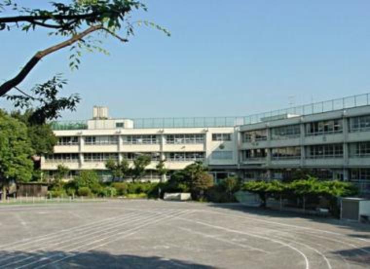 小学校 【小学校】板橋区立成増小学校まで192m