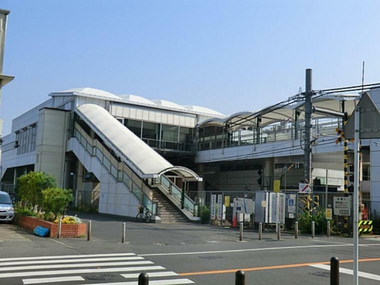 JR南武線「鹿島田」駅（ターミナル『川崎』駅へは電車で約6分。『武蔵小杉』駅へも約6分の乗車。）