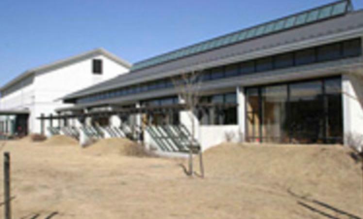 図書館 【図書館】加須市立北川辺図書館まで2258m