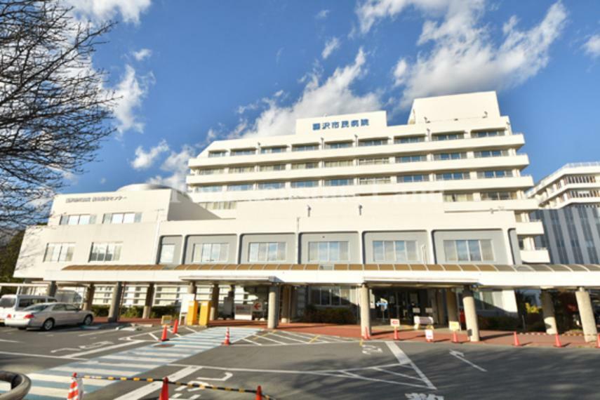 病院 藤沢市民病院まで約700m