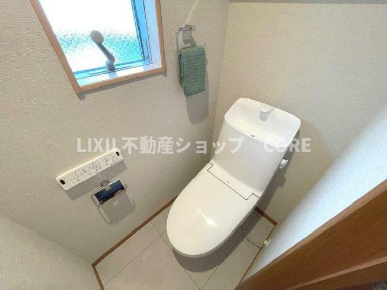 トイレ トイレスペースが1・2階にございますので、朝の混雑時に家族が分散して使用できます。