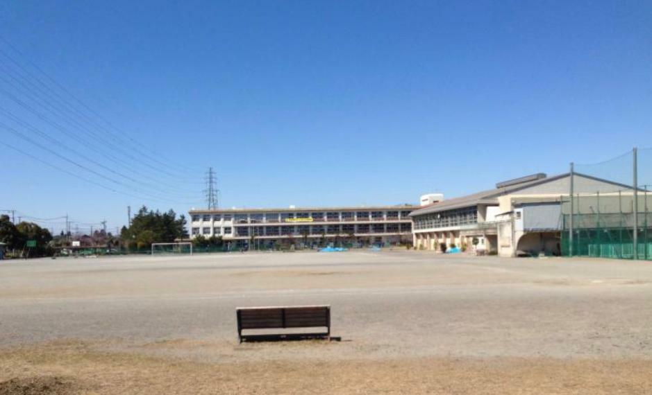 中学校 【中学校】鴻巣市立鴻巣北中学校まで612m