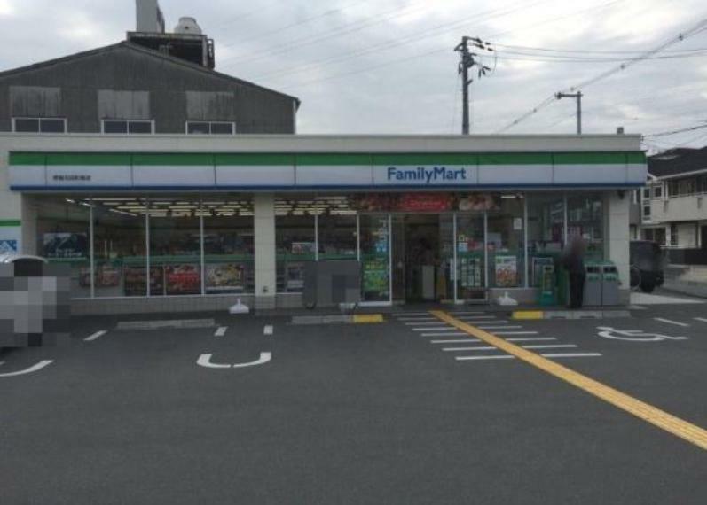 コンビニ ファミリーマート堺南花田町東店
