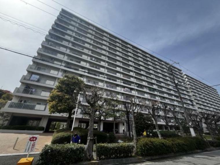 外観写真 大阪メトロ今里筋線「新森古市」駅徒歩8分に立地のマンションです！