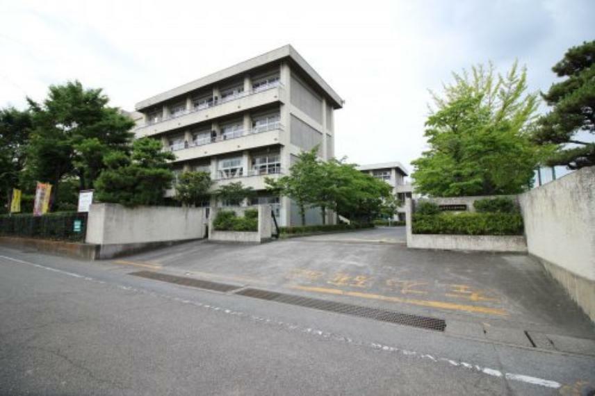 中学校 【中学校】高崎市立大類中学校まで1245m