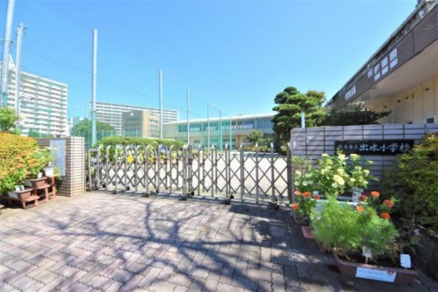 小学校 【小学校】熊本市立出水小学校まで629m
