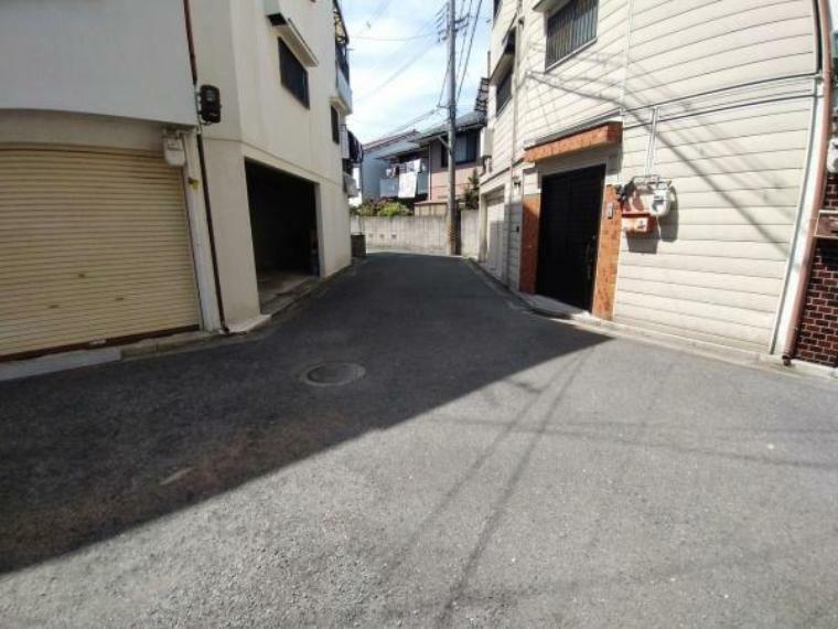 現況写真 前面道路です。