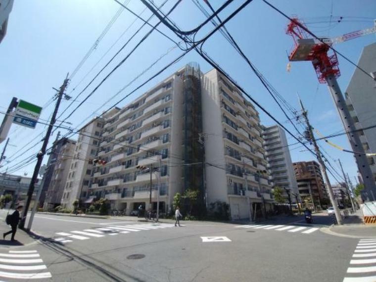 大阪メトロ御堂筋線「新大阪」駅徒歩8分に立地のマンションです！