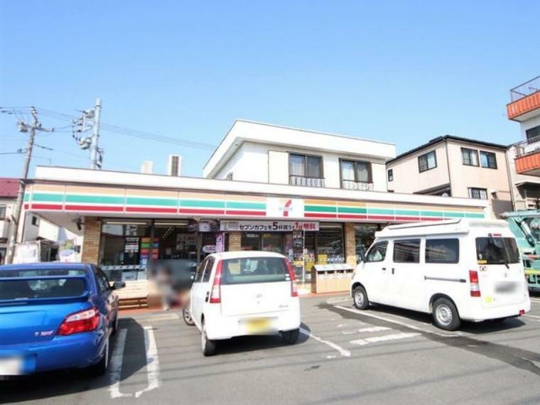 コンビニ セブンイレブン大和南林間七丁目店