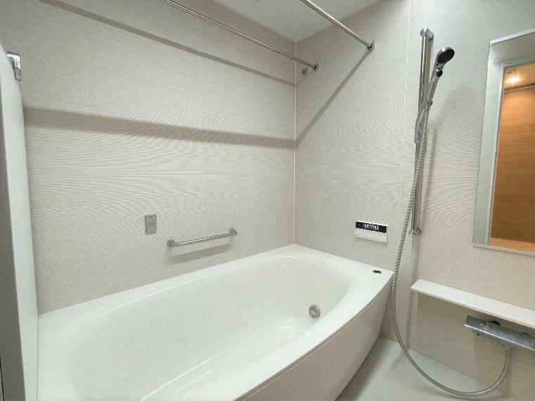 浴室換気乾燥暖房機付き、1618サイズの浴室
