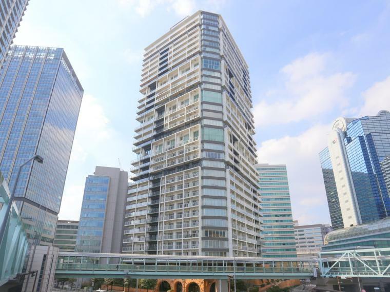 パークタワー横濱ポートサイド 23階
