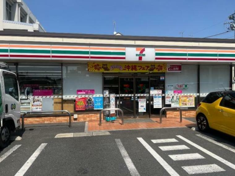 コンビニ セブンイレブン東小岩店　533m