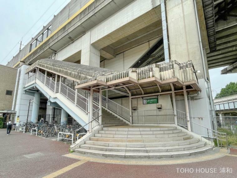 埼京線「中浦和」駅（埼京線、普通電車で池袋まで約28分、新宿は約35分、渋谷約40分と都心へのアクセス良好。JR武蔵野線沿線からバスを利用し、中浦和駅より都心に向かう人も多くいます。）