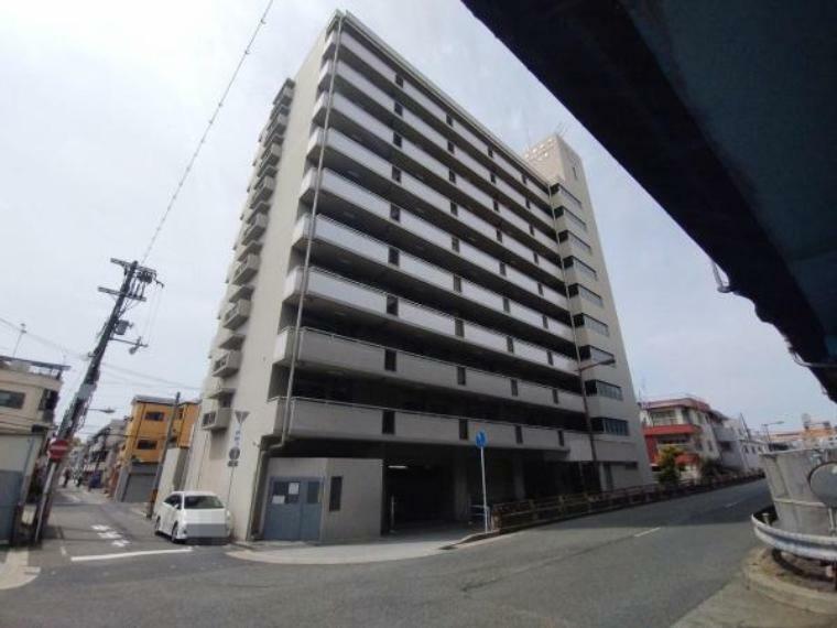 外観写真 阪神なんば線「千鳥橋」駅徒歩10分に立地のマンションです!!