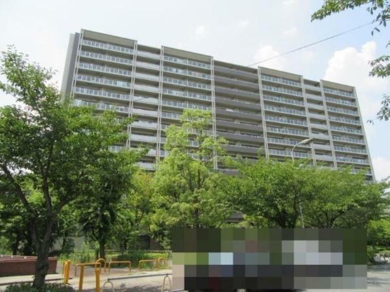 外観写真 大阪メトロ谷町線「天神橋筋六丁目」駅徒歩12分に立地のマンションです！