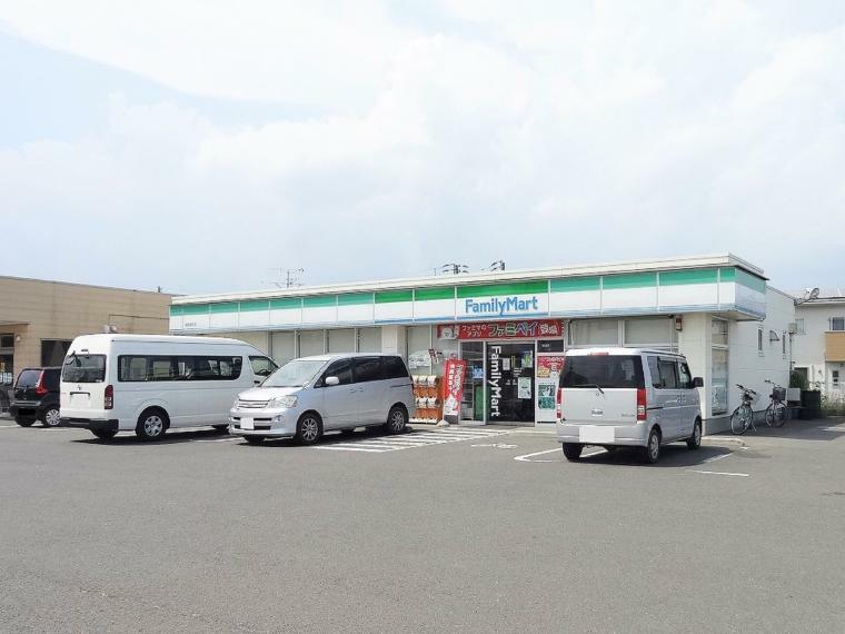 コンビニ ファミリーマート 保原泉町店 福島県伊達市保原町字泉町92-1