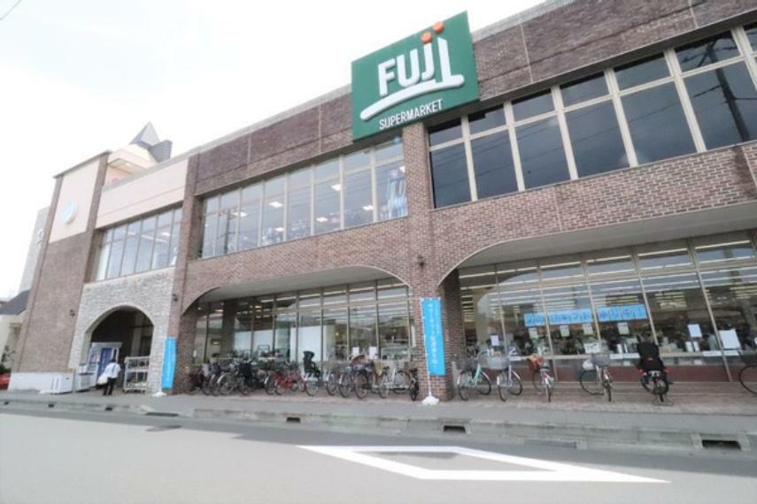 スーパー Fuji寒川店