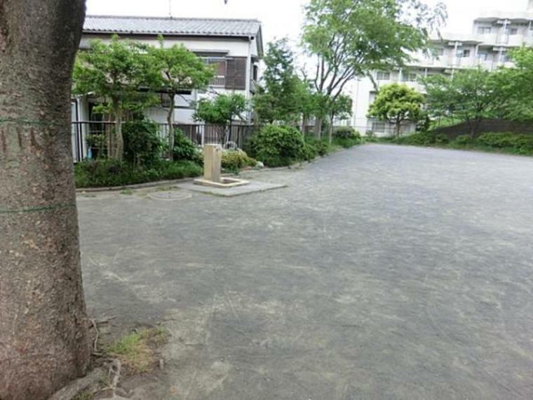 公園 中里二丁目公園　