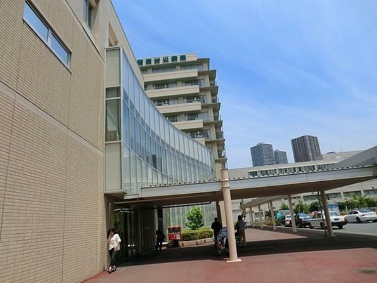 関東労災病院 川崎市中部地区の中核病院として24時間救急医療、地域医療連携にも力を注ぐ高度医療、二次救急を重視した急性期型の総合病院。