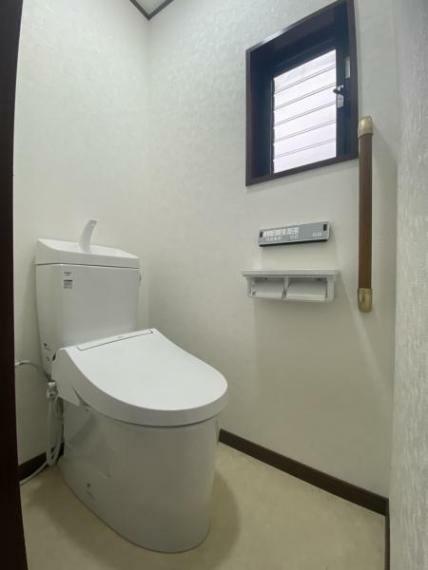 トイレ ■3階のトイレ、いつでも衛生的なウォシュレット付き