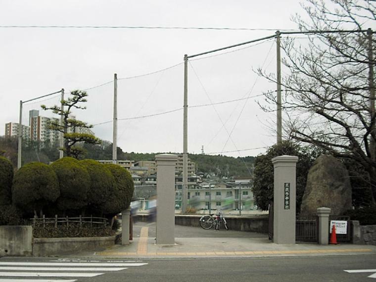 中学校 春日井市立高蔵寺中学校