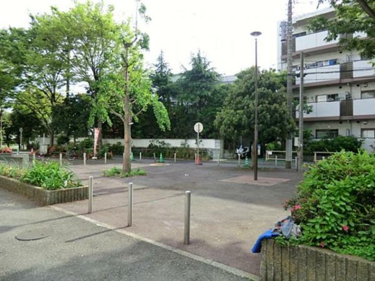 駒岡第三公園