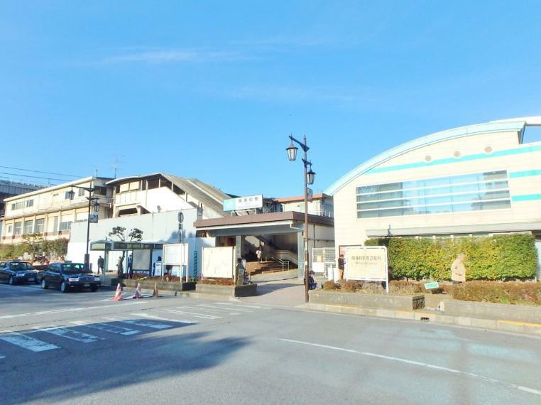 南浦和駅（JR京浜東北線と武蔵野線の2路線が利用できます。南浦和駅は、京浜東北線の始発もあるため、早朝の通勤ラッシュ時でも並んで1本待つことで座ることが可能です。）