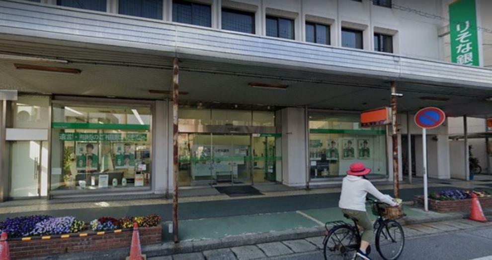 銀行・ATM りそな銀行彦根支店