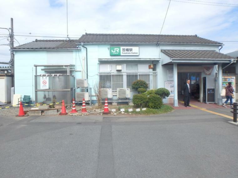 笠幡駅（JR 川越線） 秀明小学校、秀明中学校、川越西高校の最寄り駅です。