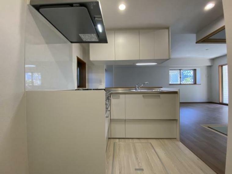 キッチン ■新規内装フルリフォーム施工済みのキレイなお住まい