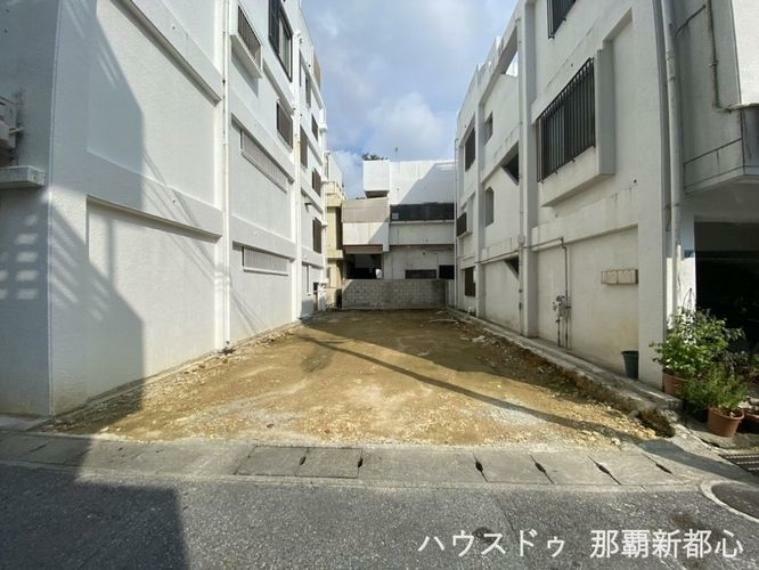 現況写真 前面道路含む現地写真