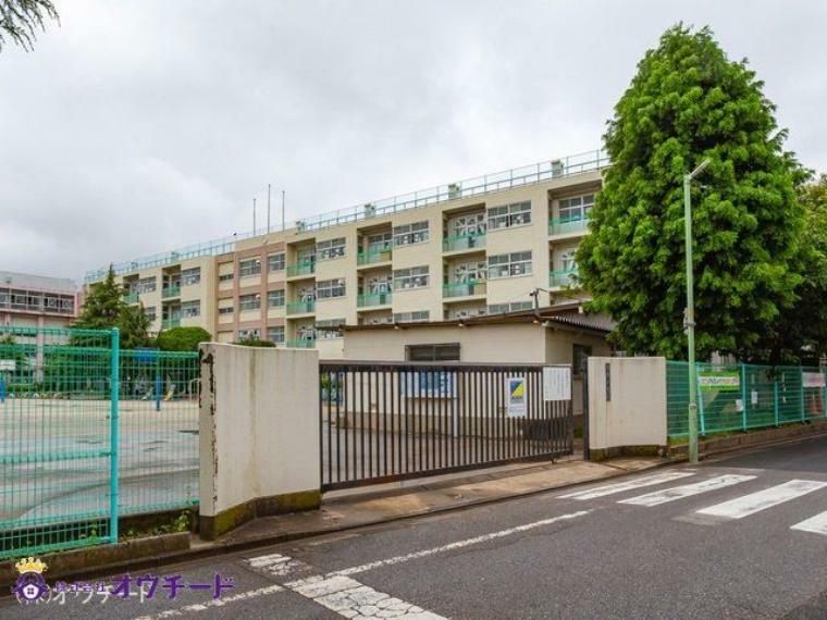 小学校 川口市立元郷小学校 撮影日（2022-07-13）