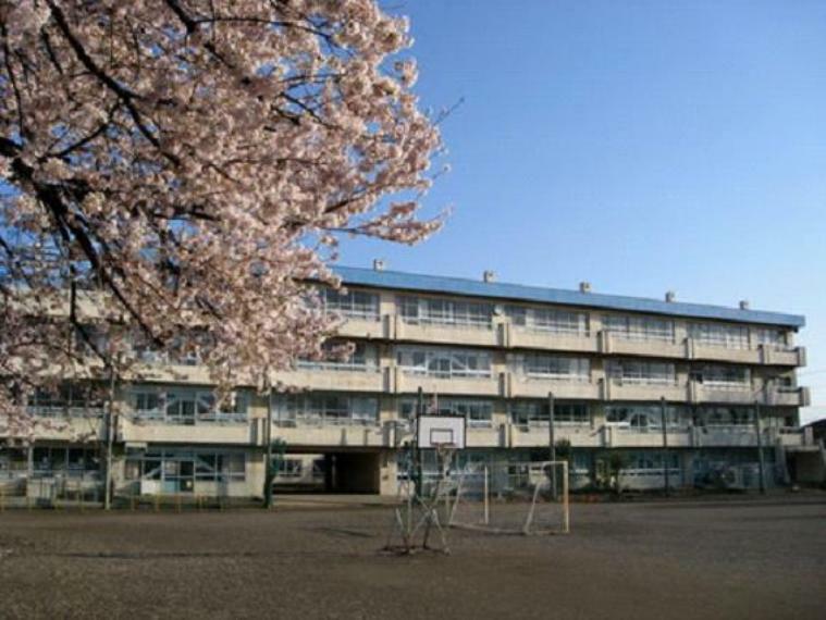 小学校 【小学校】富士見市立鶴瀬小学校まで706m