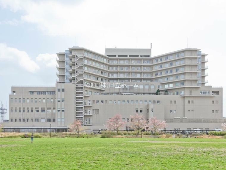病院 横浜市東部病院 診療科数31、救命救急センター、集中治療センターなどを中心とした急性期医療および種々の高度専門医療を中心に提供する病院