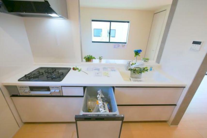 キッチン ■家事負担の軽減ができるビルトイン食洗機付きシステム