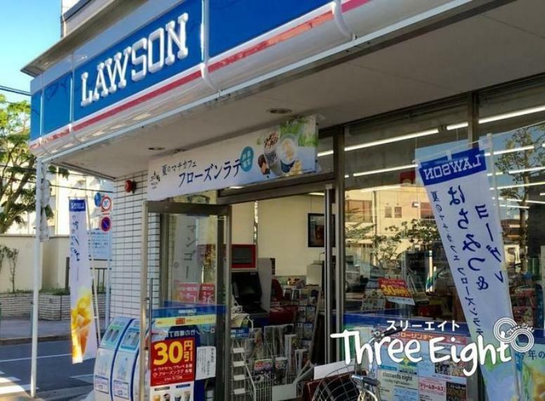 コンビニ ローソン竹の塚4丁目店 徒歩3分。