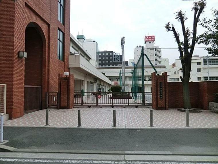 中学校 横浜市立横浜吉田中学校 徒歩36分。